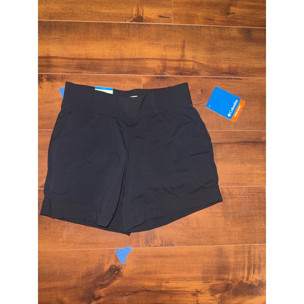 Columbia Omni-Shade Black Hiking Shorts Womens Size Small NWT